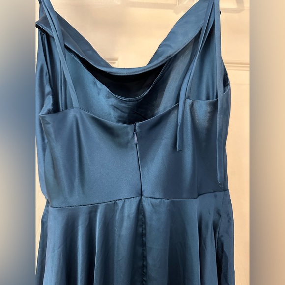 Cinderella Divine Dress (XS) - Picture 11 of 17